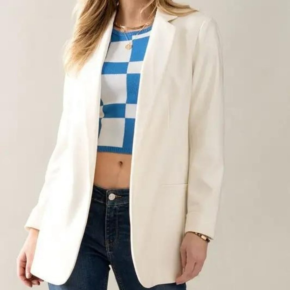 BASIC IVORY BLAZER